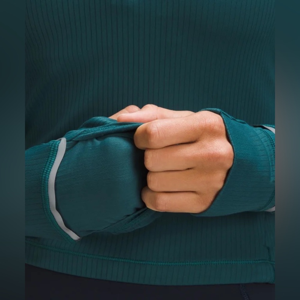 Lululemon Its Rulu Run Ribbed
Cropped Half Zip 🦋 - Picture 14 of 14